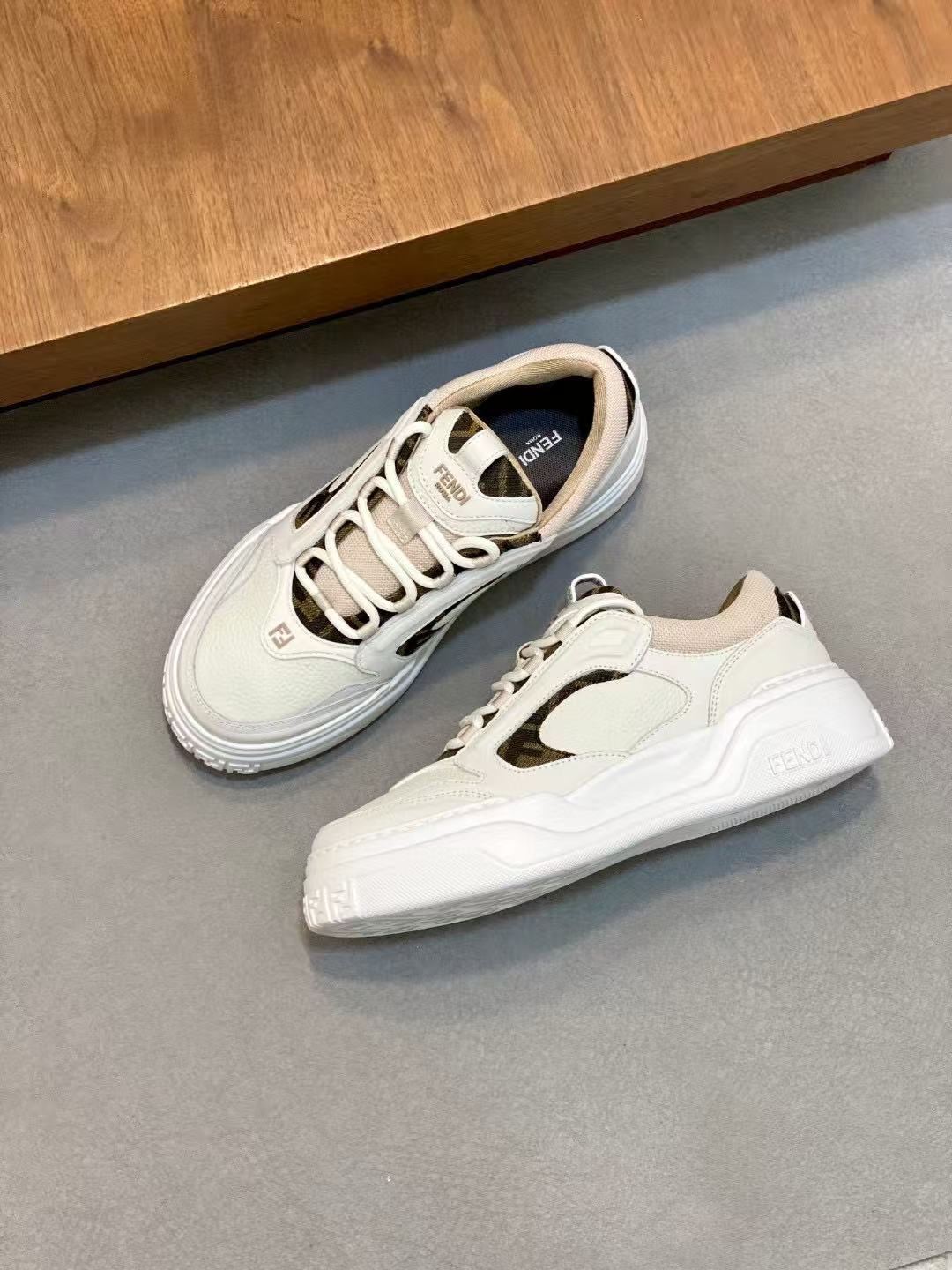 Fendi フェンディ フォース スニーカー