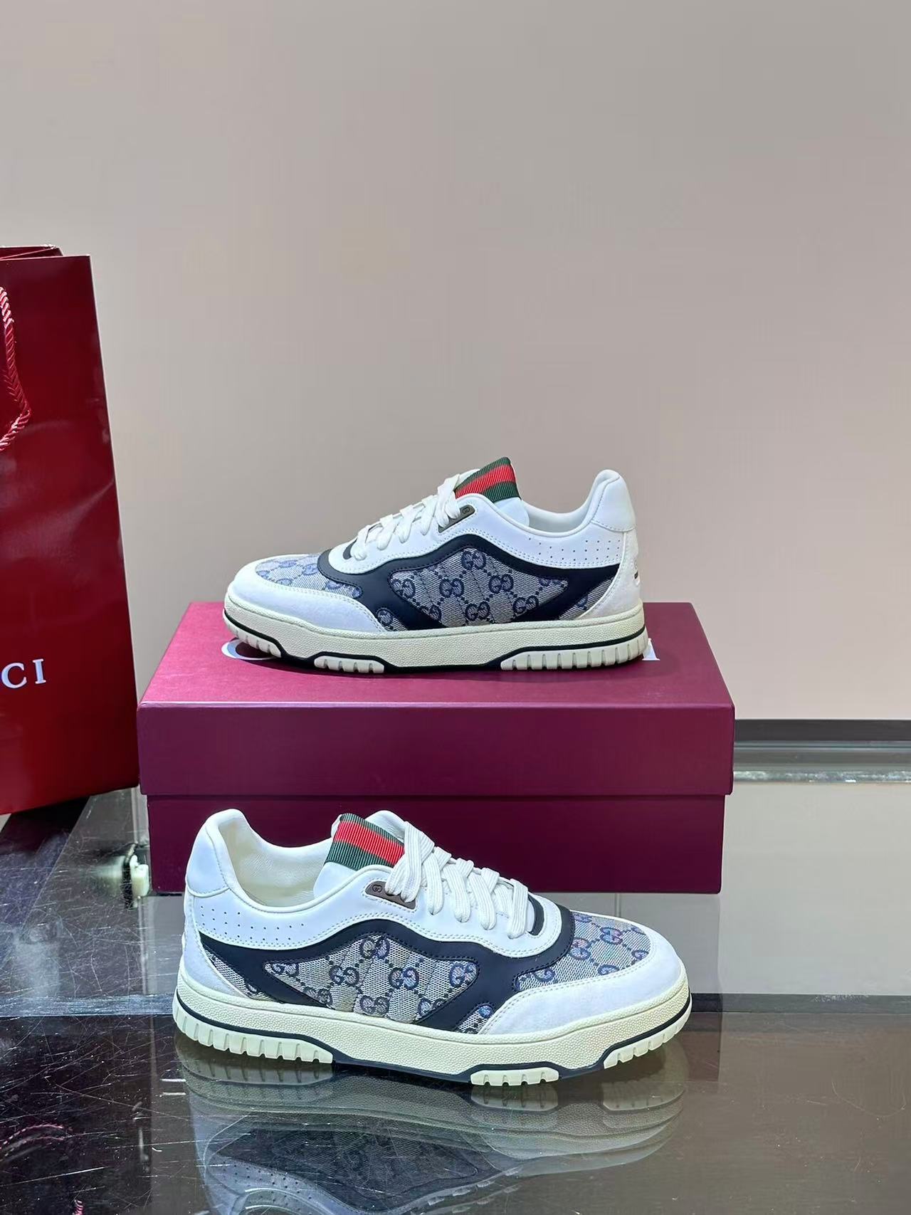 GUCCI 〔グッチ リウェブ〕メンズ スニーカー