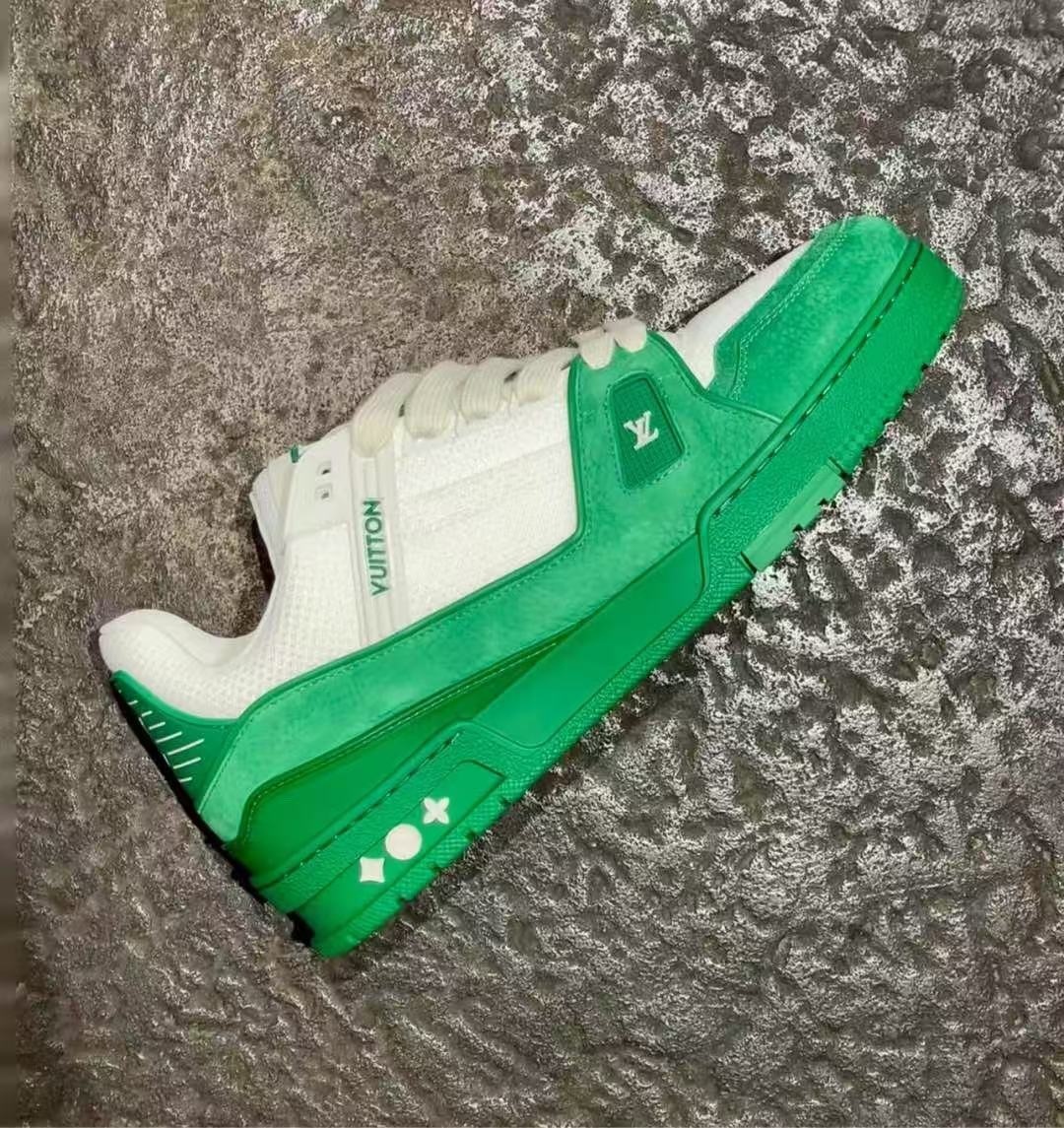 Louis vuitton トレイナー スニーカー