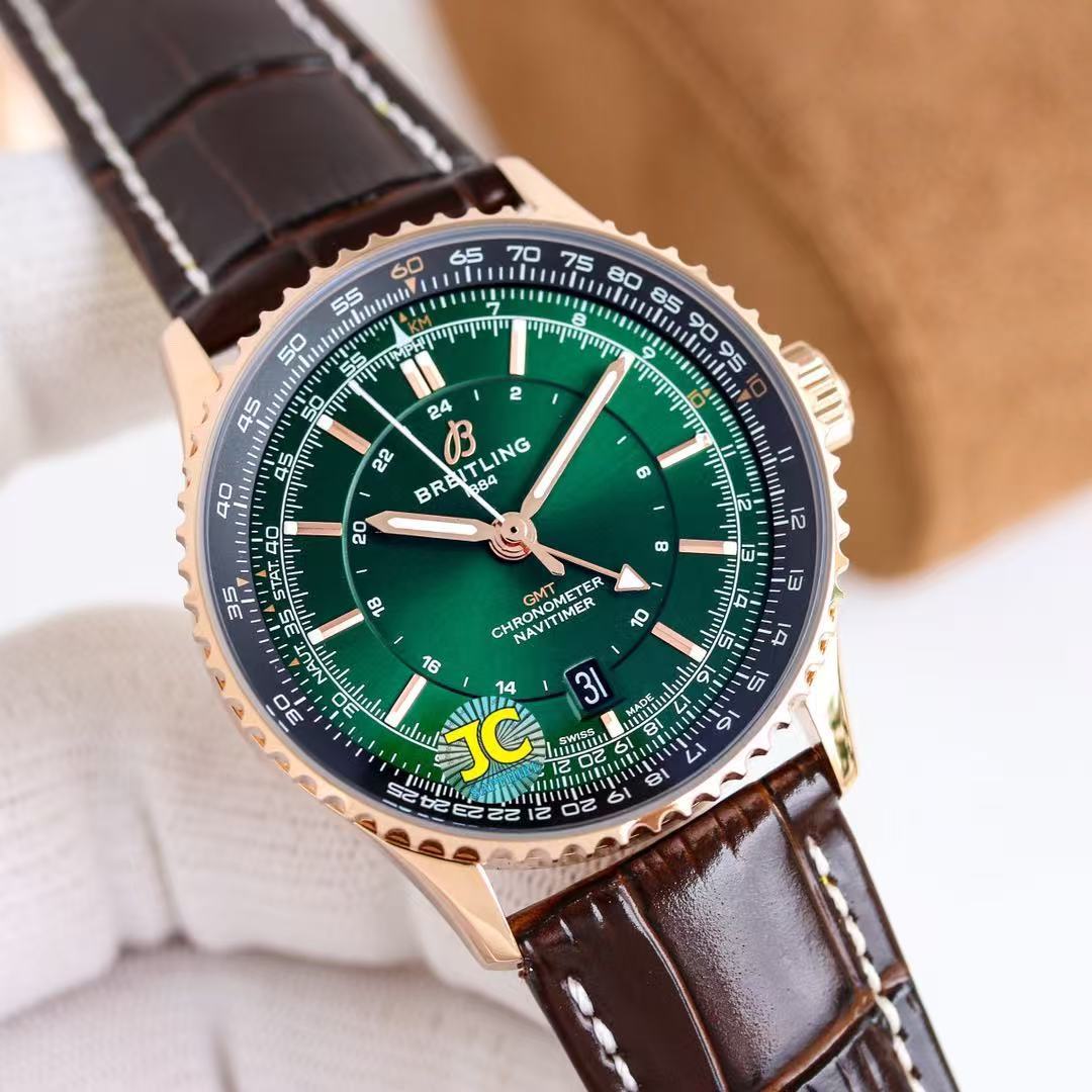 BREITLING  ブライトリング  ナビタイマー オートマチック GMT 41