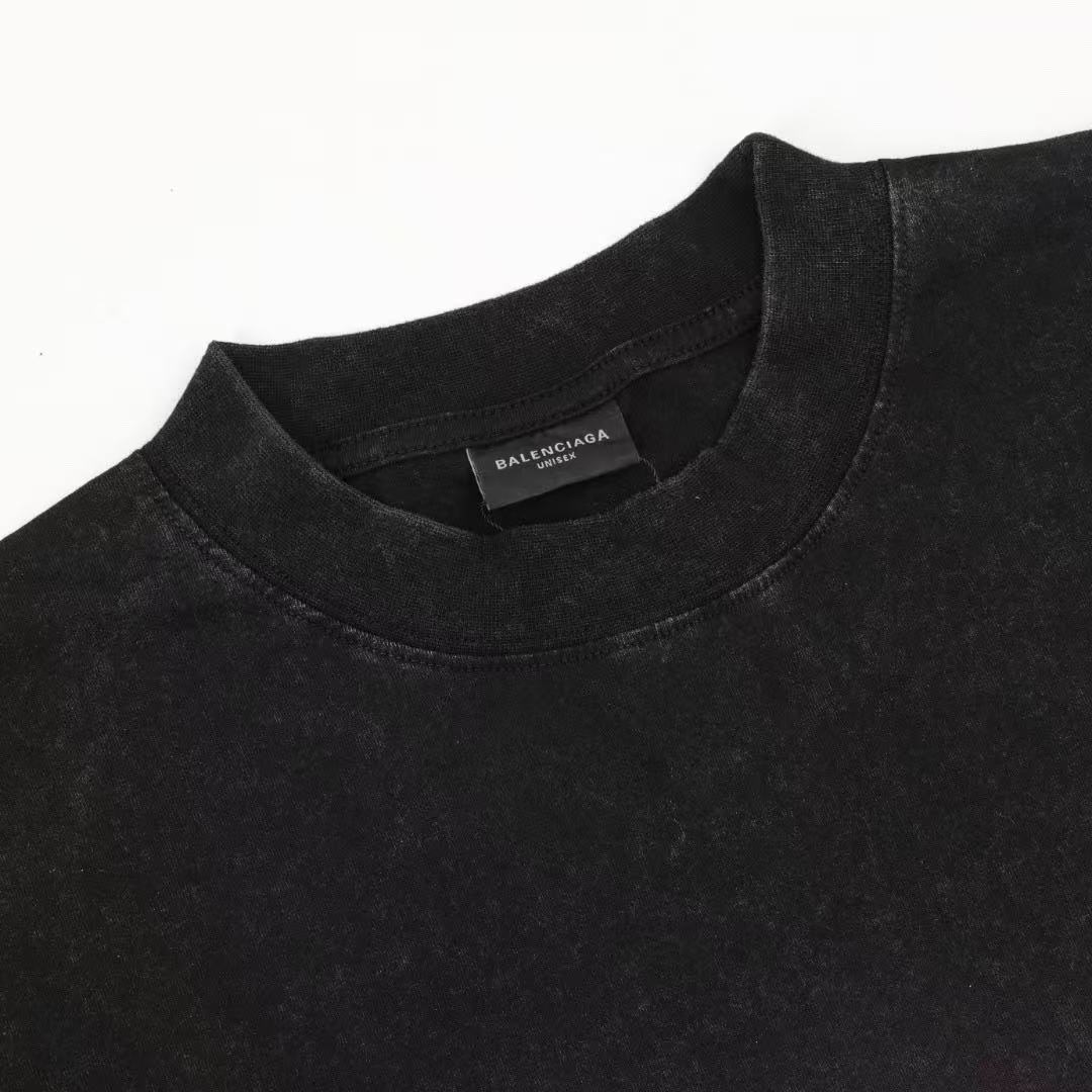 Balenciaga CITY OF ANGELS Tシャツ ミディアムフィット で  ブラック