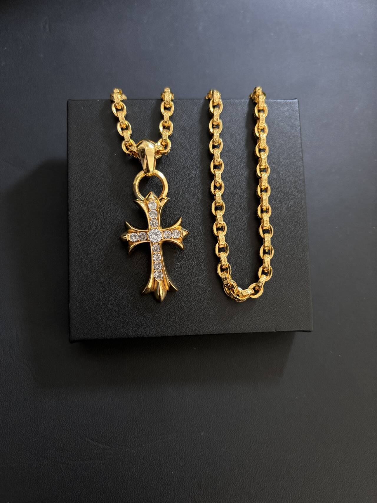 クロムハーツ/Chrome HeartsタイニーEファットクロス ゴールド クリアネックレス