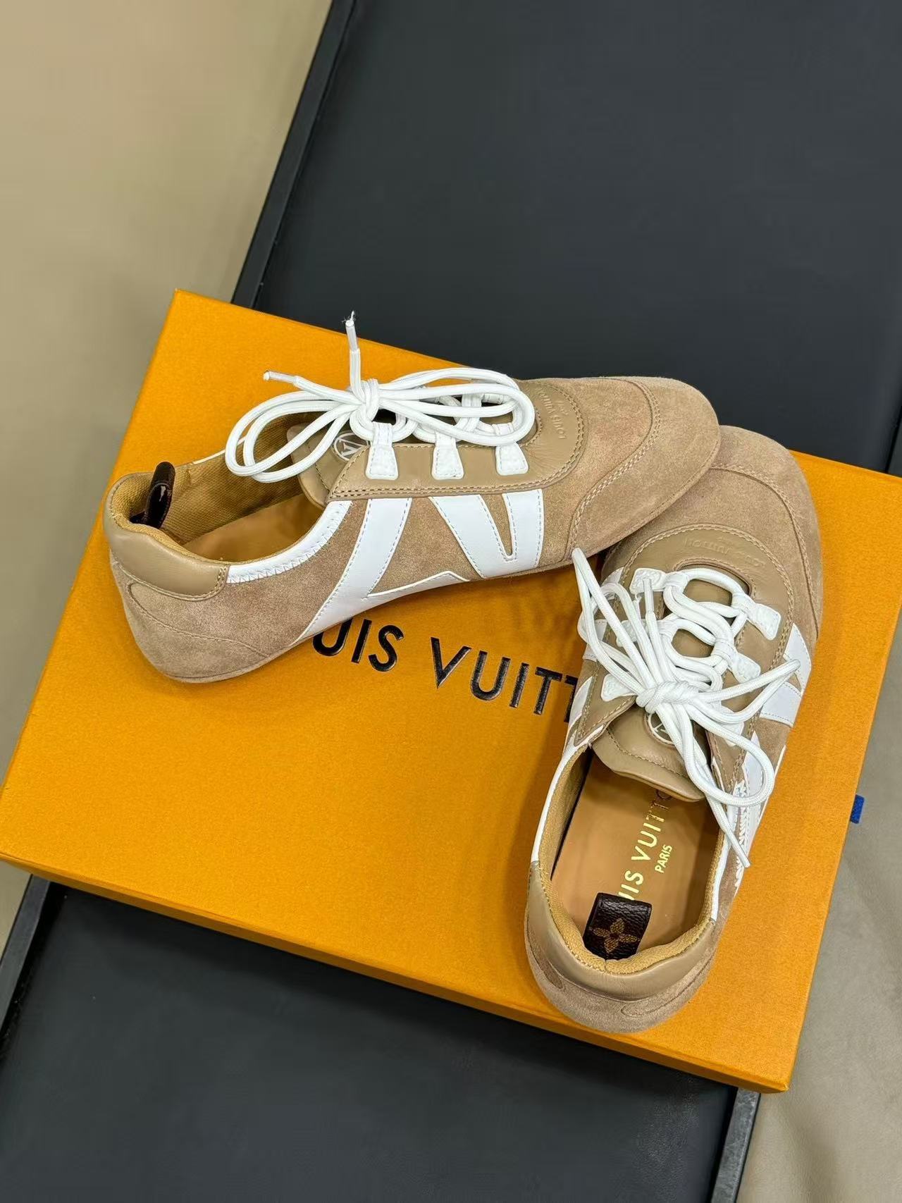 Louis vuitton スニーカリーナ