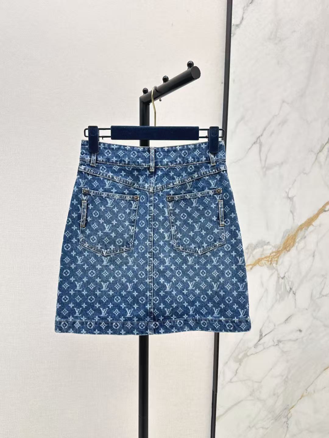Louis vuitton モノグラム デニム ミニスカート