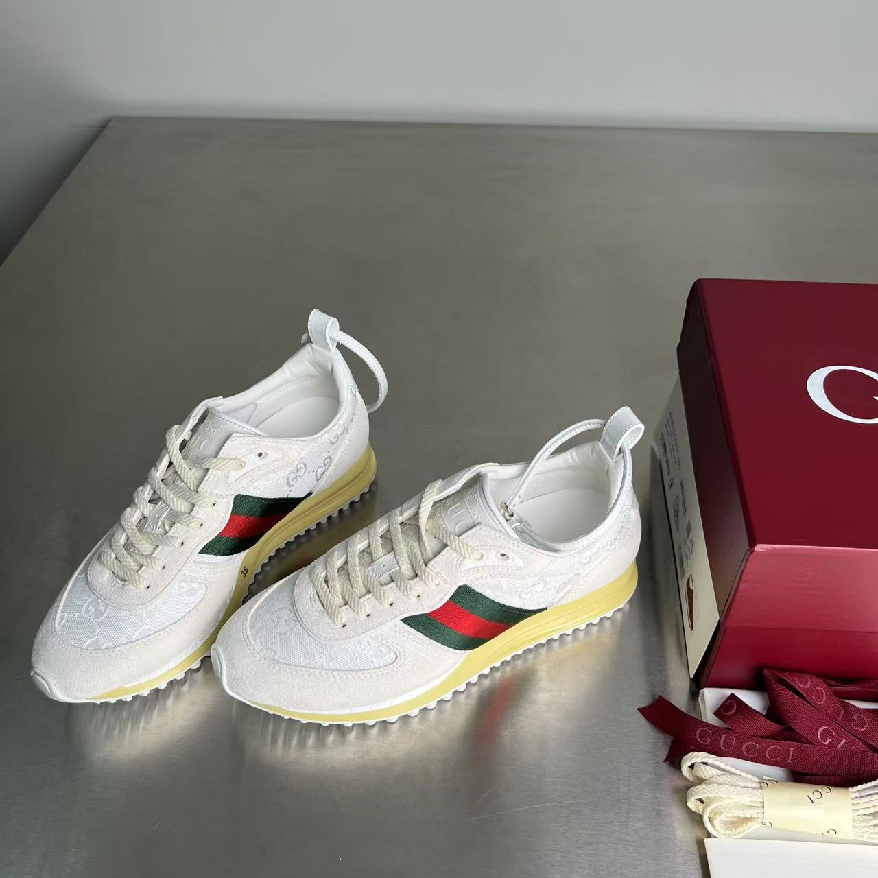 GUCCI〔グッチ リモーション〕ウィメンズ スニーカー