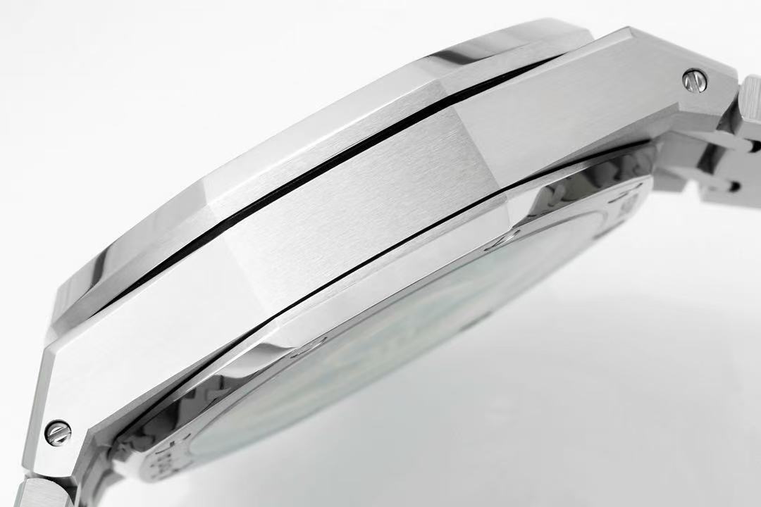 Audemars Piguet  オーデマピゲ  ロイヤル オーク クロノグラフ