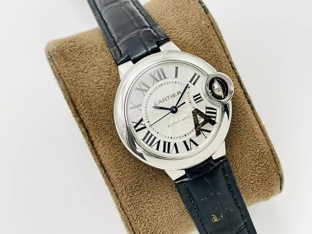 Cartier Ballon Bleu de Cartier watch バロン ブルー ドゥ カルティエ ウォッチ