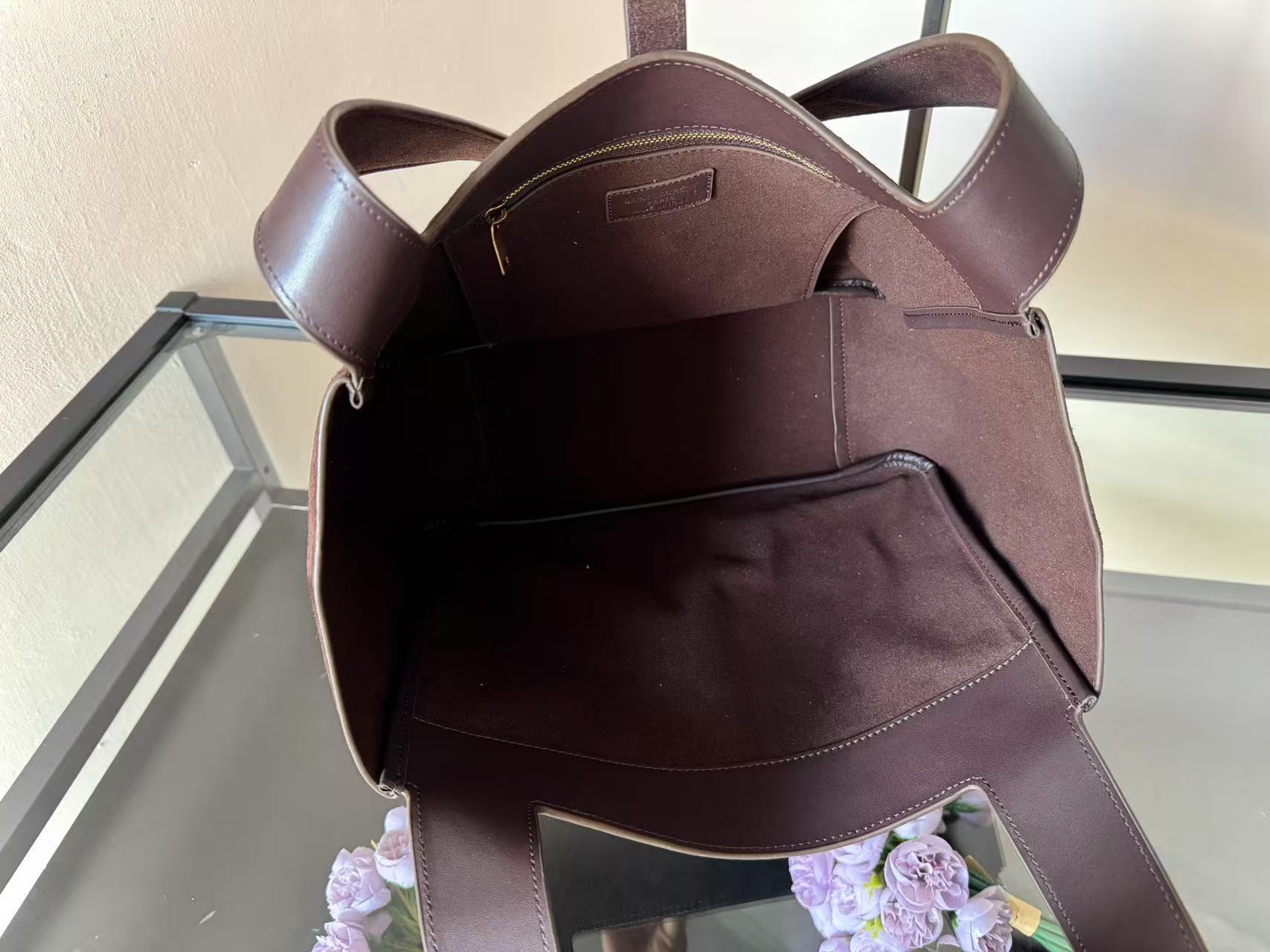  Saint Laurent サンローラン LE 5 À 7 BEA（スエード）