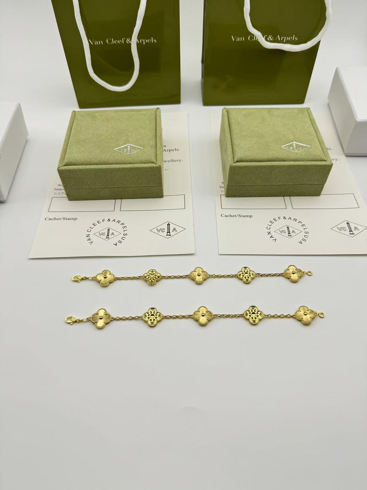 ヴィンテージ アルハンブラ ブレスレット、5モチーフ