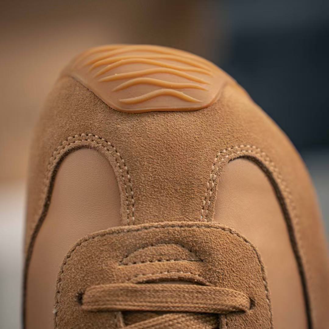 Loewe バレエランナー 2.0（ソフトカーフ）