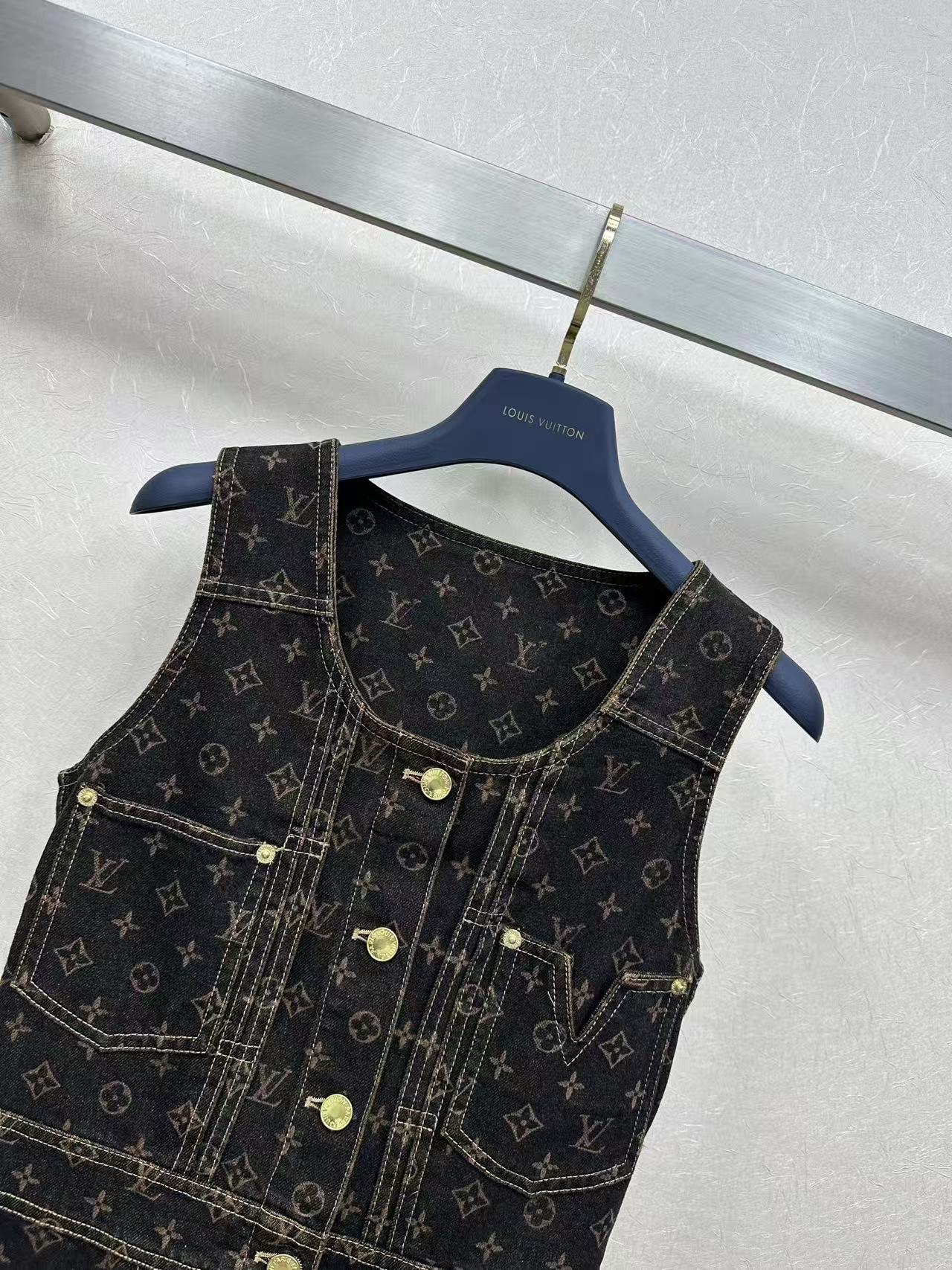 Louis vuitton モノグラム デニム ボタンフロントドレス