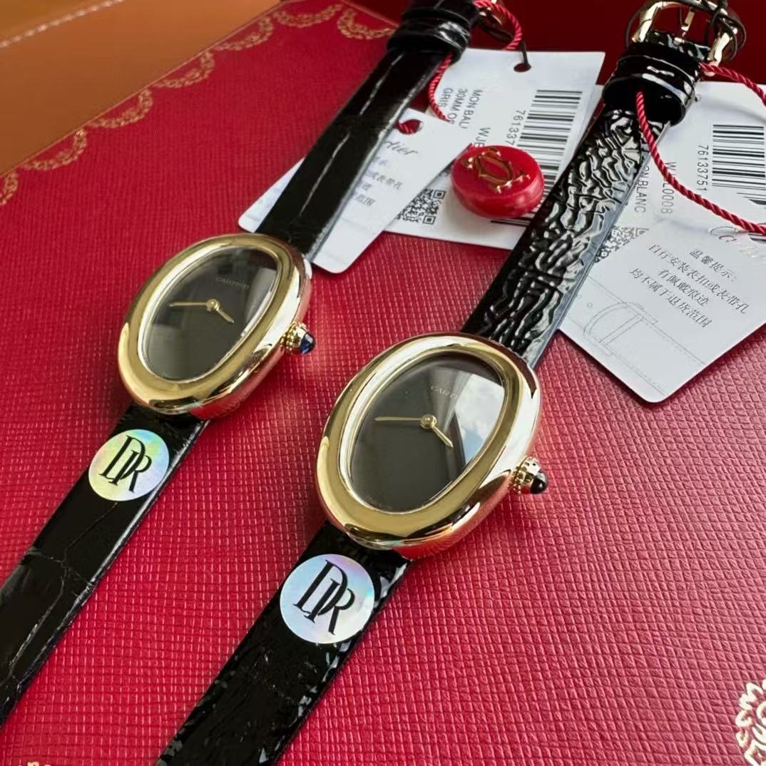 Cartier Baignoire watch ベニュワール ウォッチ