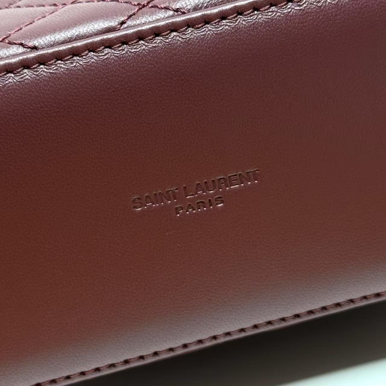 Saint Laurent サンローラン  ギャビー ヴァニティバッグ（ラムスキン）
