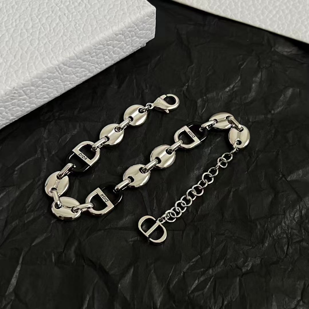 Dior 8 チェーンリンク ブレスレット