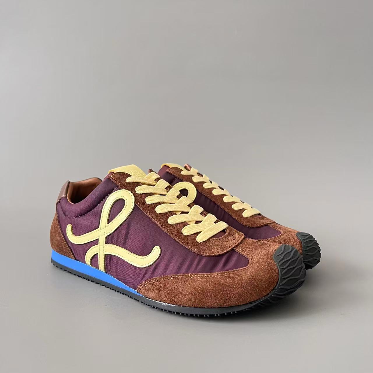 Loewe バレエランナー 2.0（ナイロン&カーフ）