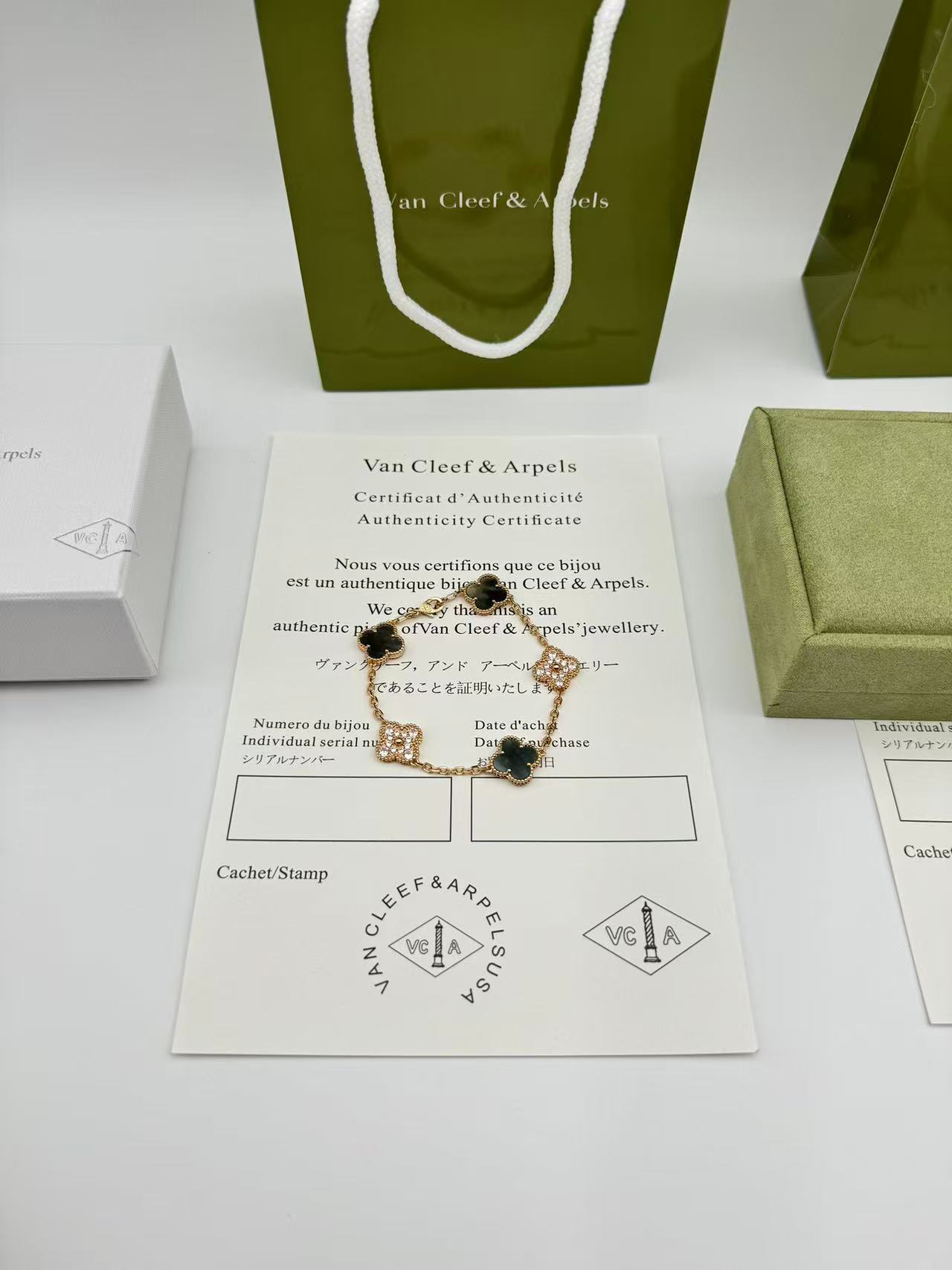 ヴィンテージ アルハンブラ ブレスレット、5モチーフ