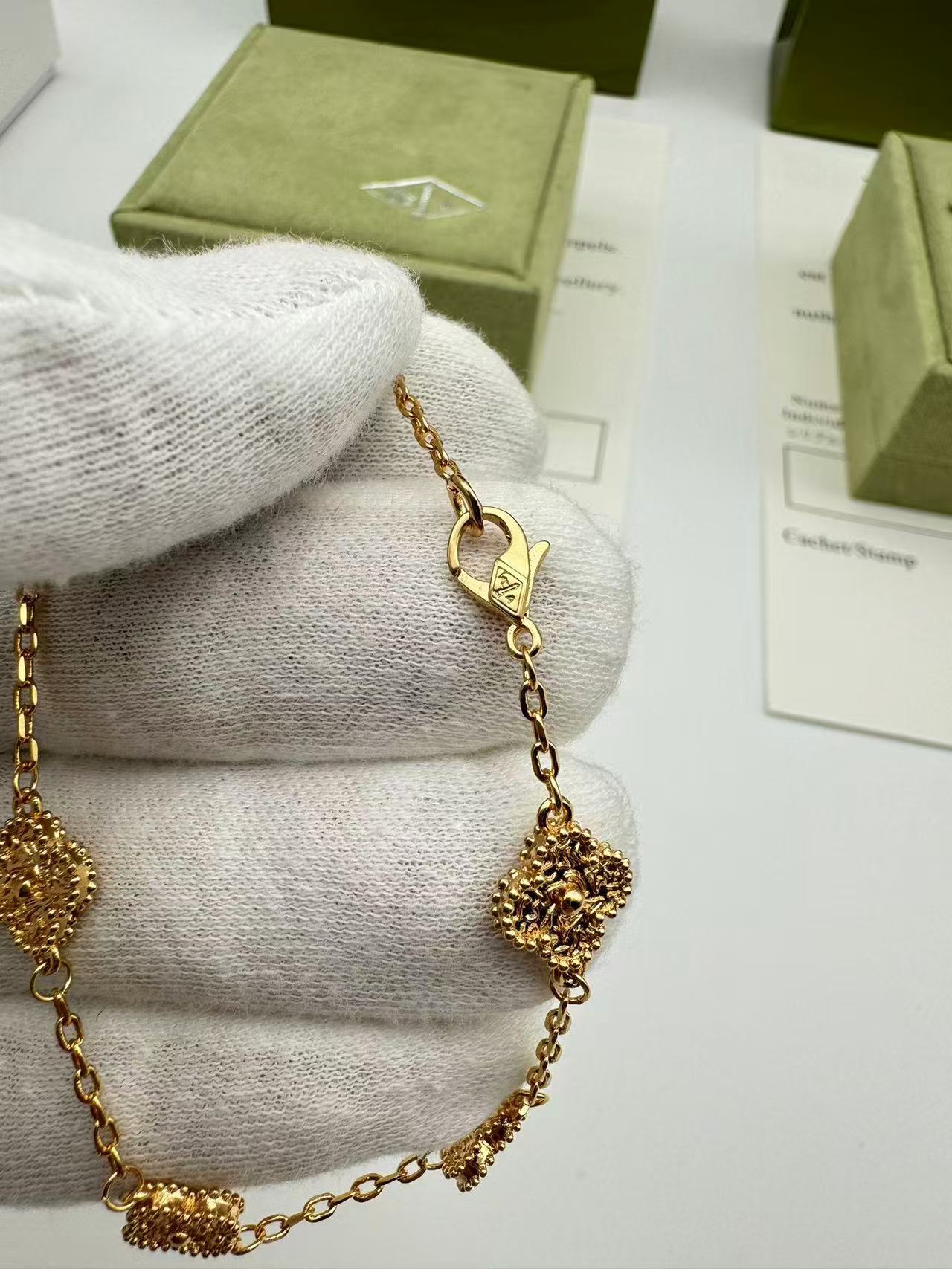 スウィート アルハンブラ ブレスレット、6モチーフ