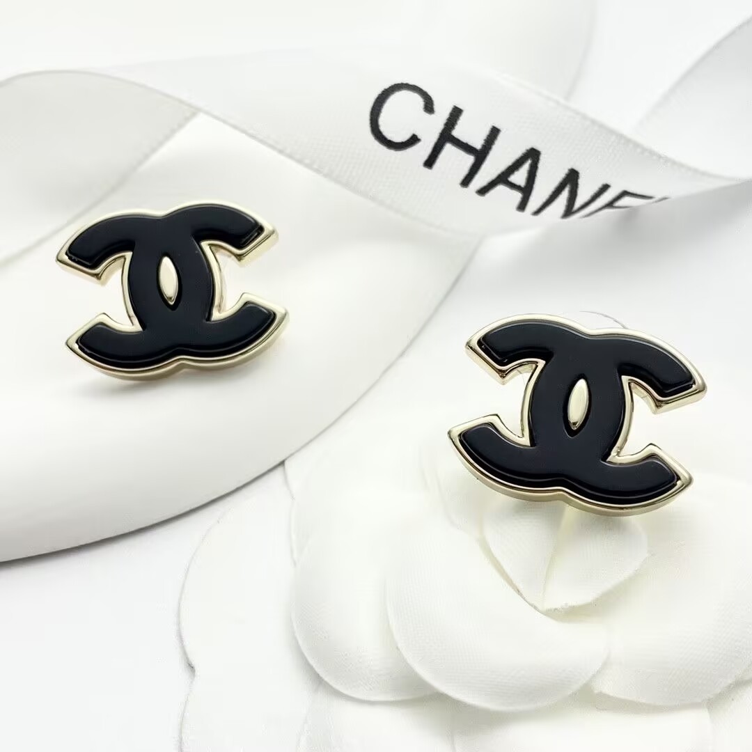CHANEL COCOピアス