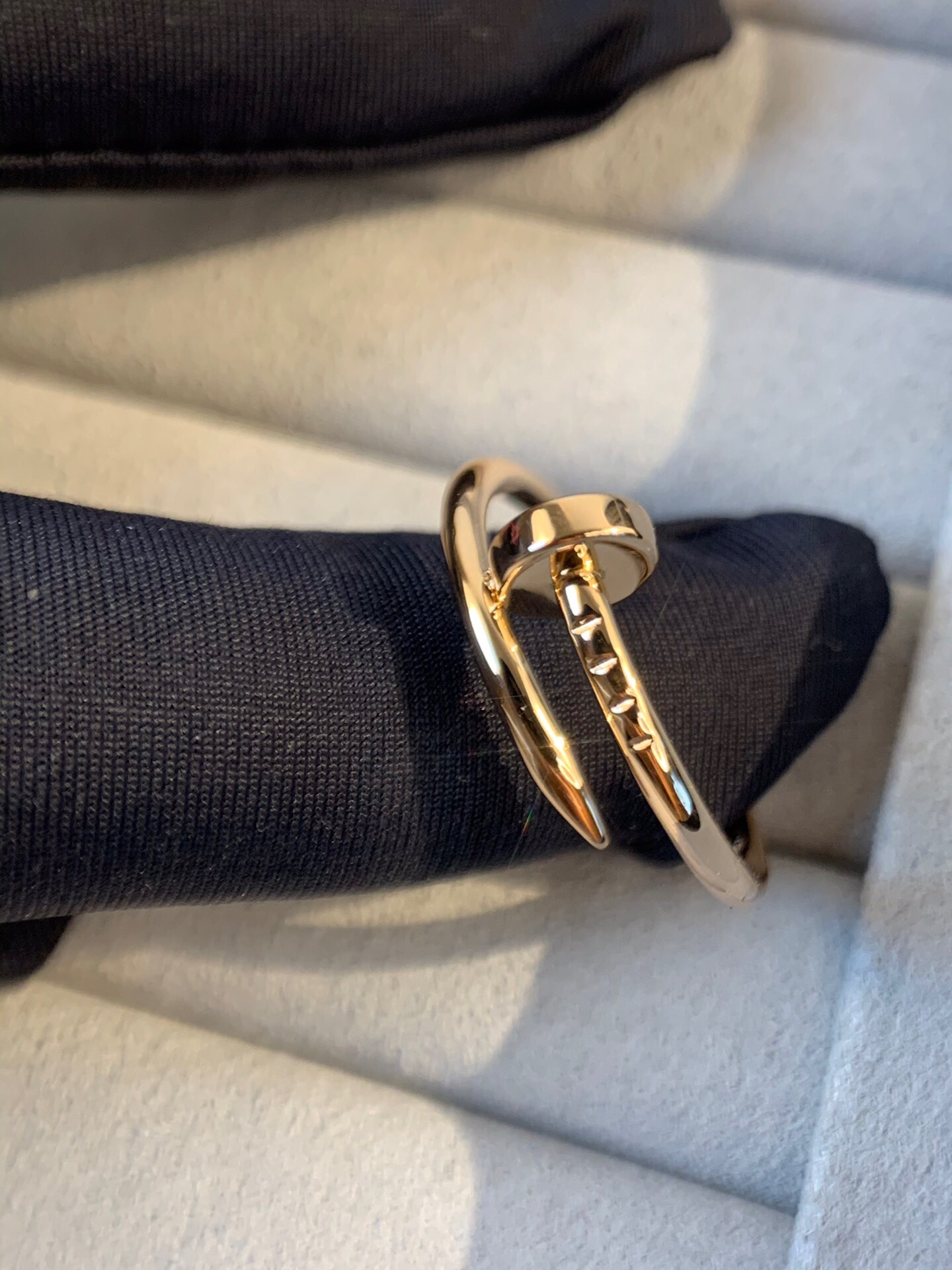 カルティエ Cartier ジュスト アン クル リング スモールモデル 釘