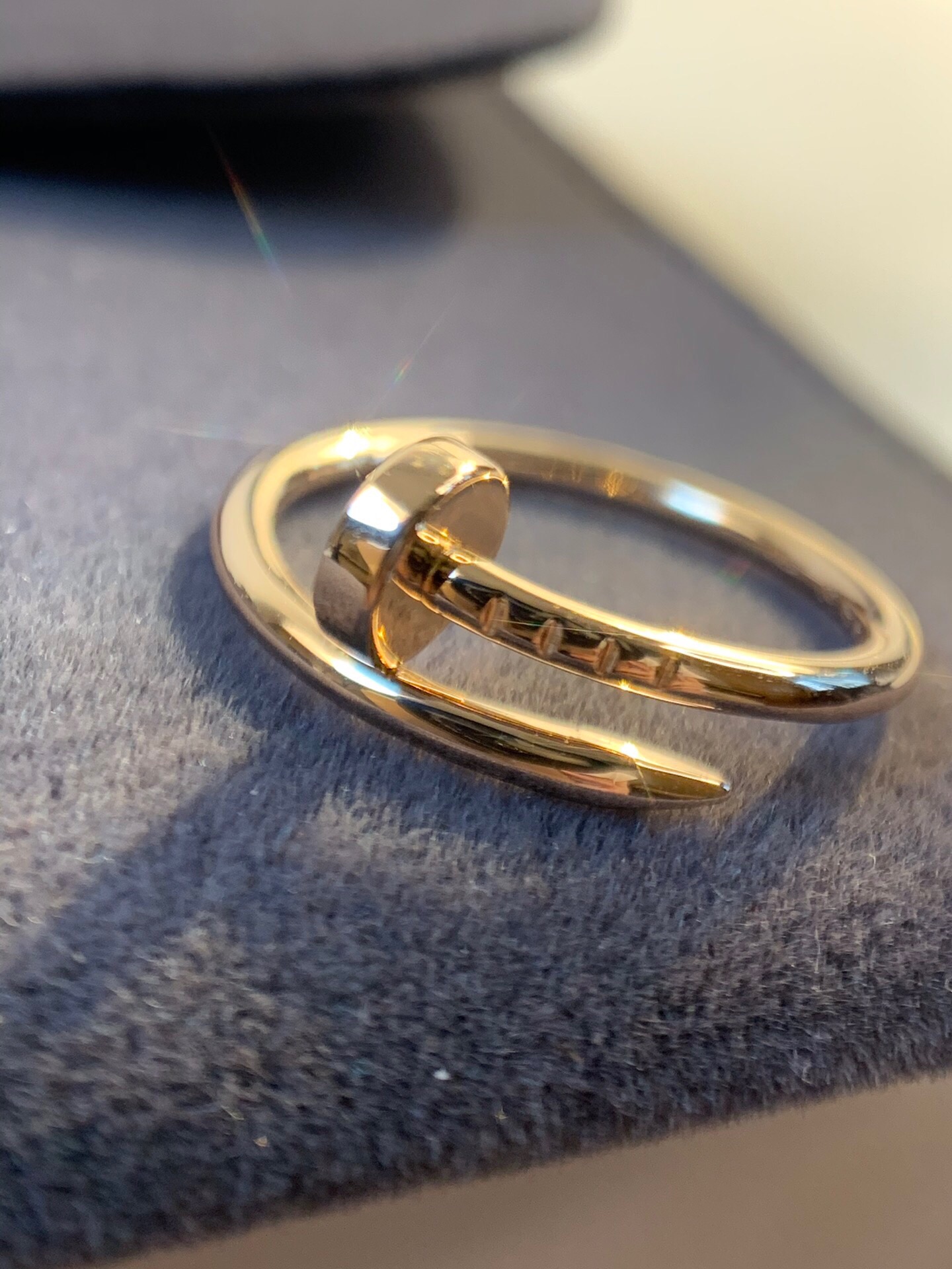 カルティエ Cartier ジュスト アン クル リング スモールモデル 釘