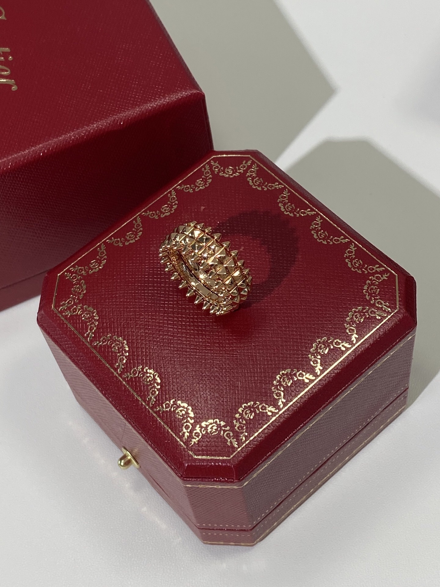 Clash de Cartier ring, double row クラッシュ ドゥ カルティエ リング、ダブル