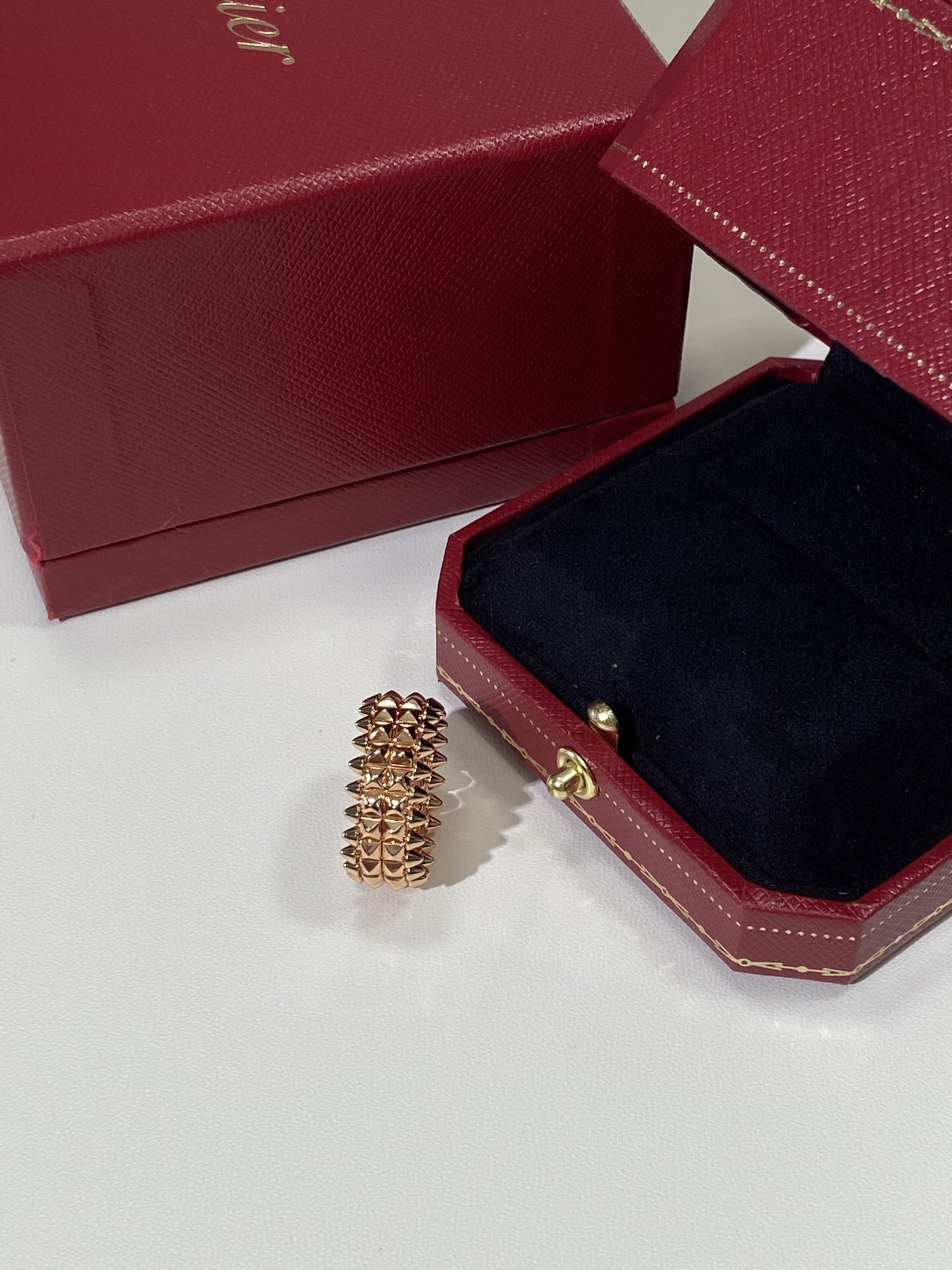 Clash de Cartier ring, double row クラッシュ ドゥ カルティエ リング、ダブル