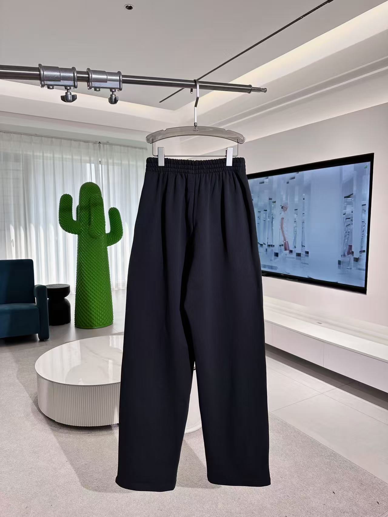 Balenciaga ブラック の メンズ BASKETBALL SERIES - バギー スウェットパンツ