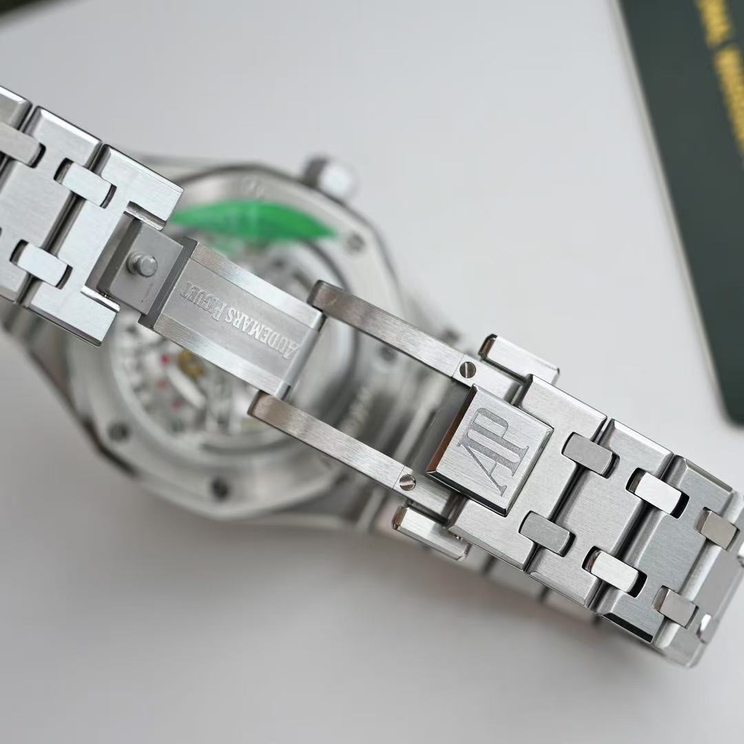 Audemars Piguet  オーデマピゲ  ロイヤル オーク オートマティック