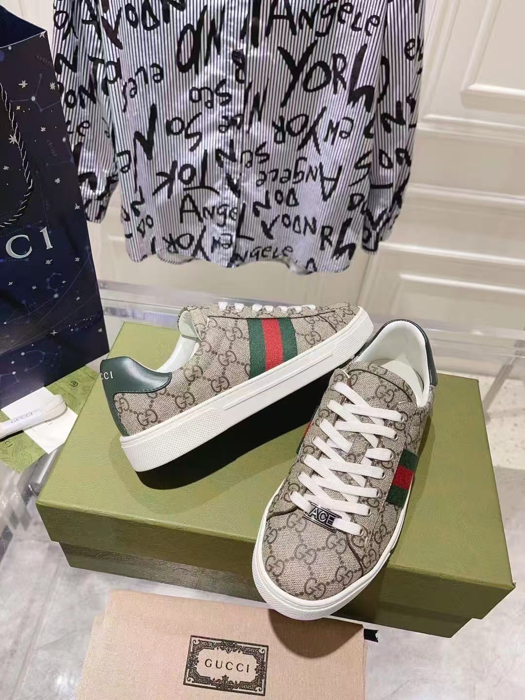 GUCCI 〔エース〕ウェブ ストライプ メンズ スニーカー