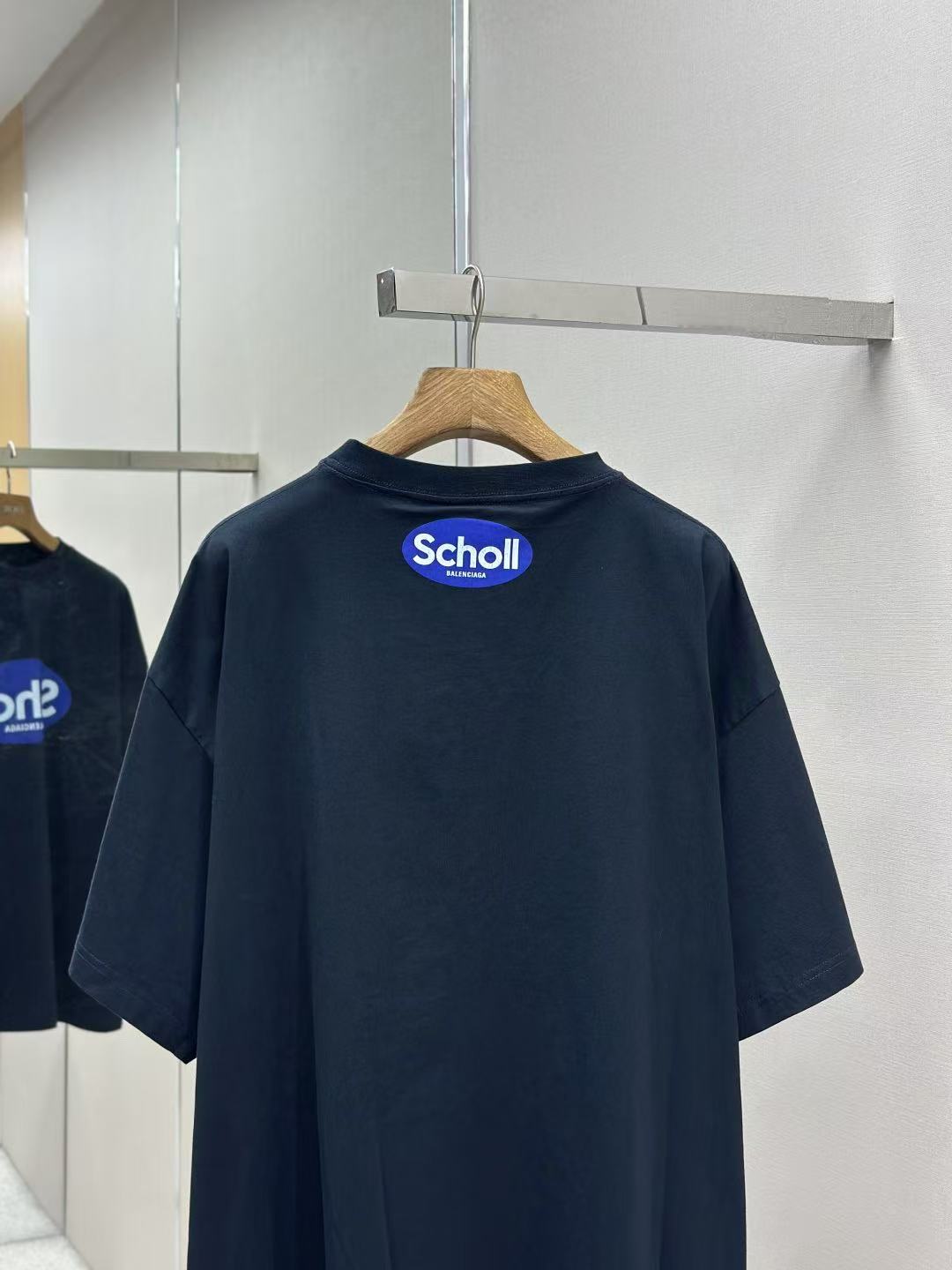 ブラック の メンズ BALENCIAGA I SCHOLL オーバーサイズ Tシャツ