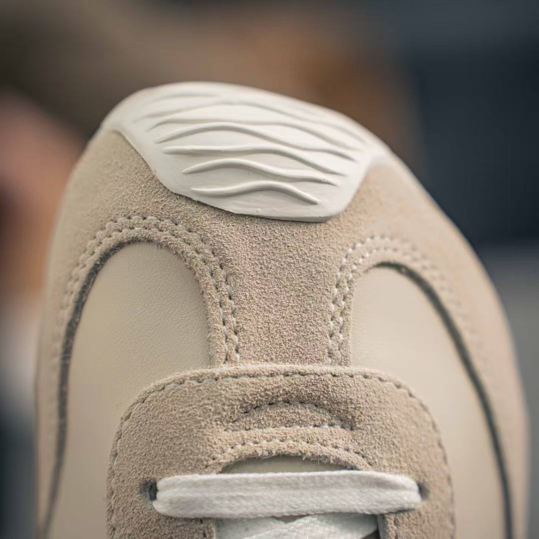 Loewe バレエランナー 2.0（ソフトカーフ）