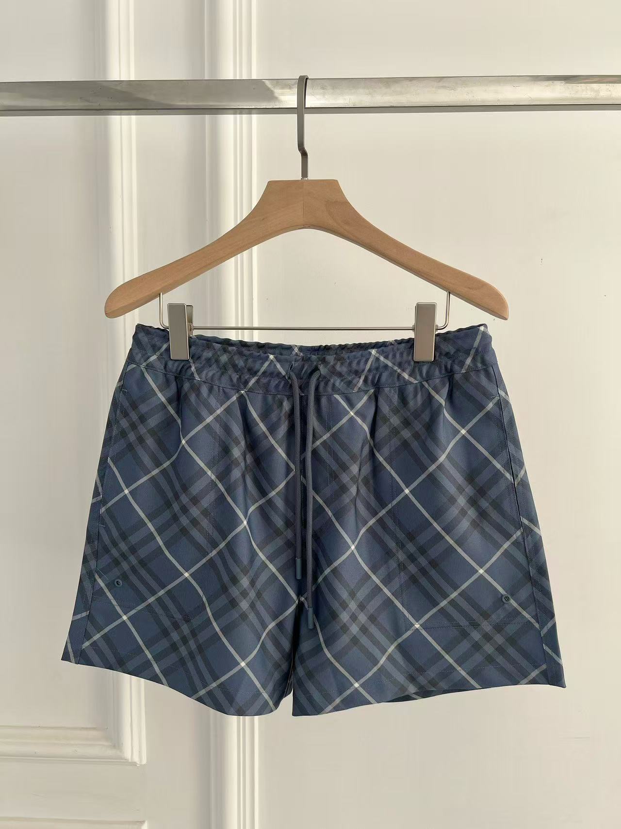 Burberry チェック スイムショーツ