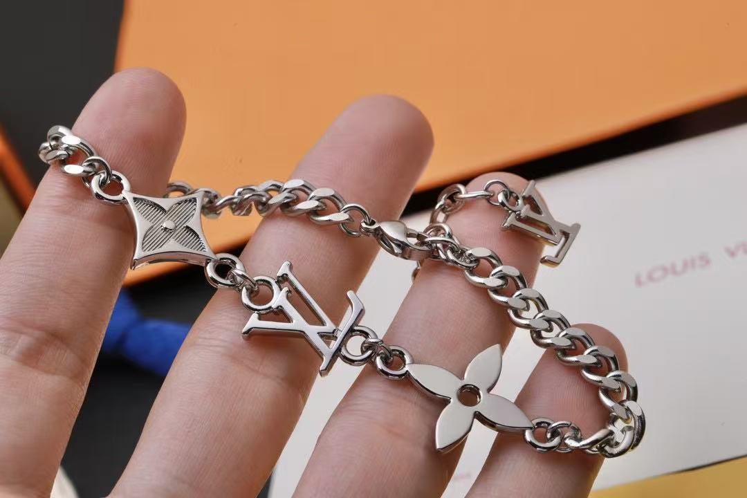 Louis vuitton ブレスレット･モノグラム ロウ