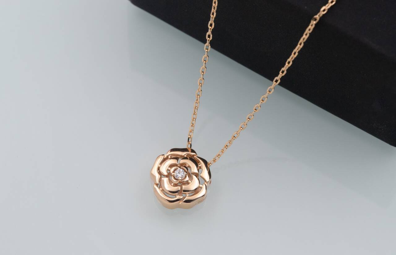 カメリア コレクション ネックレス 18Kピンクゴールド、ダイヤモンド