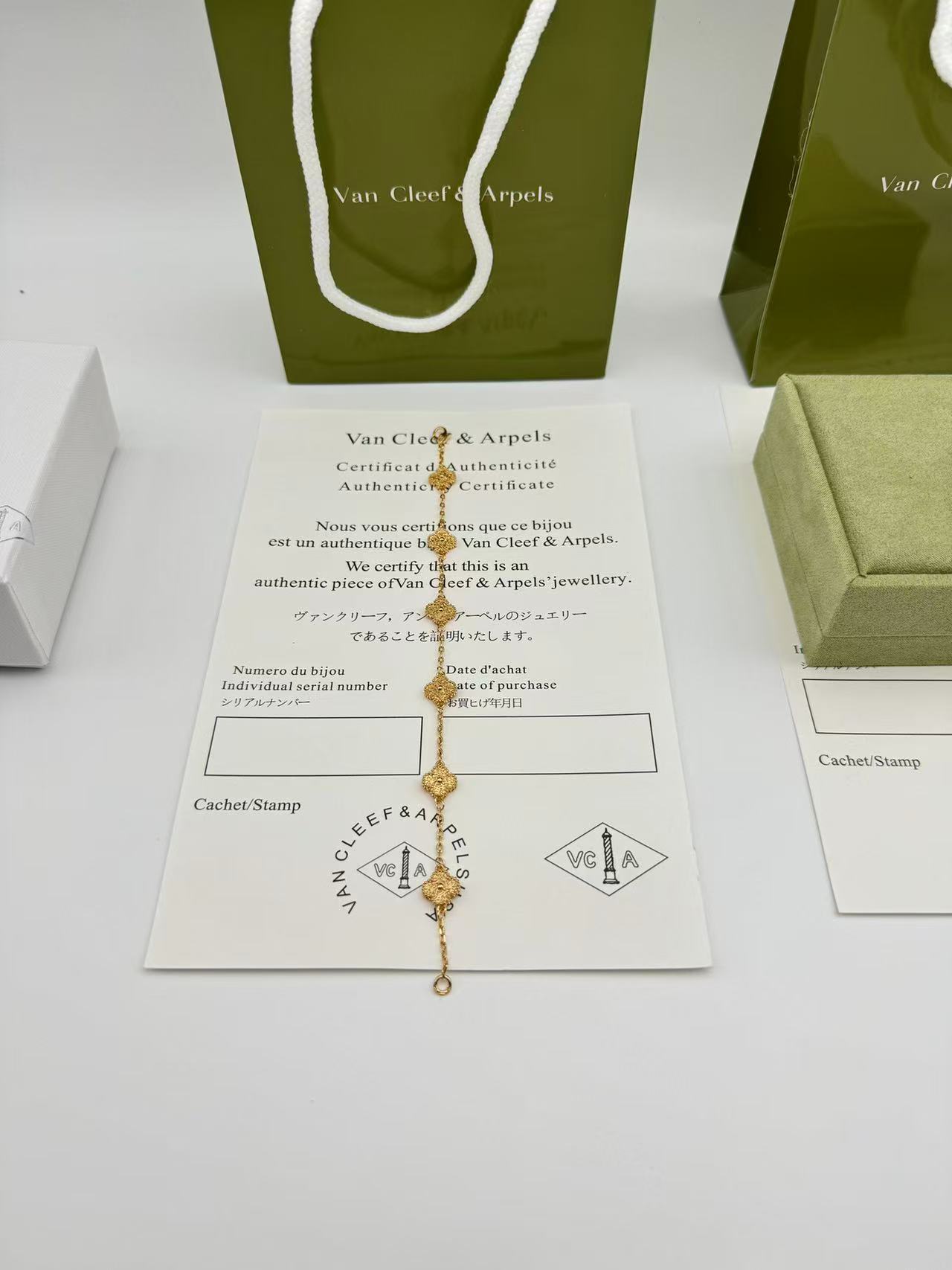 スウィート アルハンブラ ブレスレット、6モチーフ