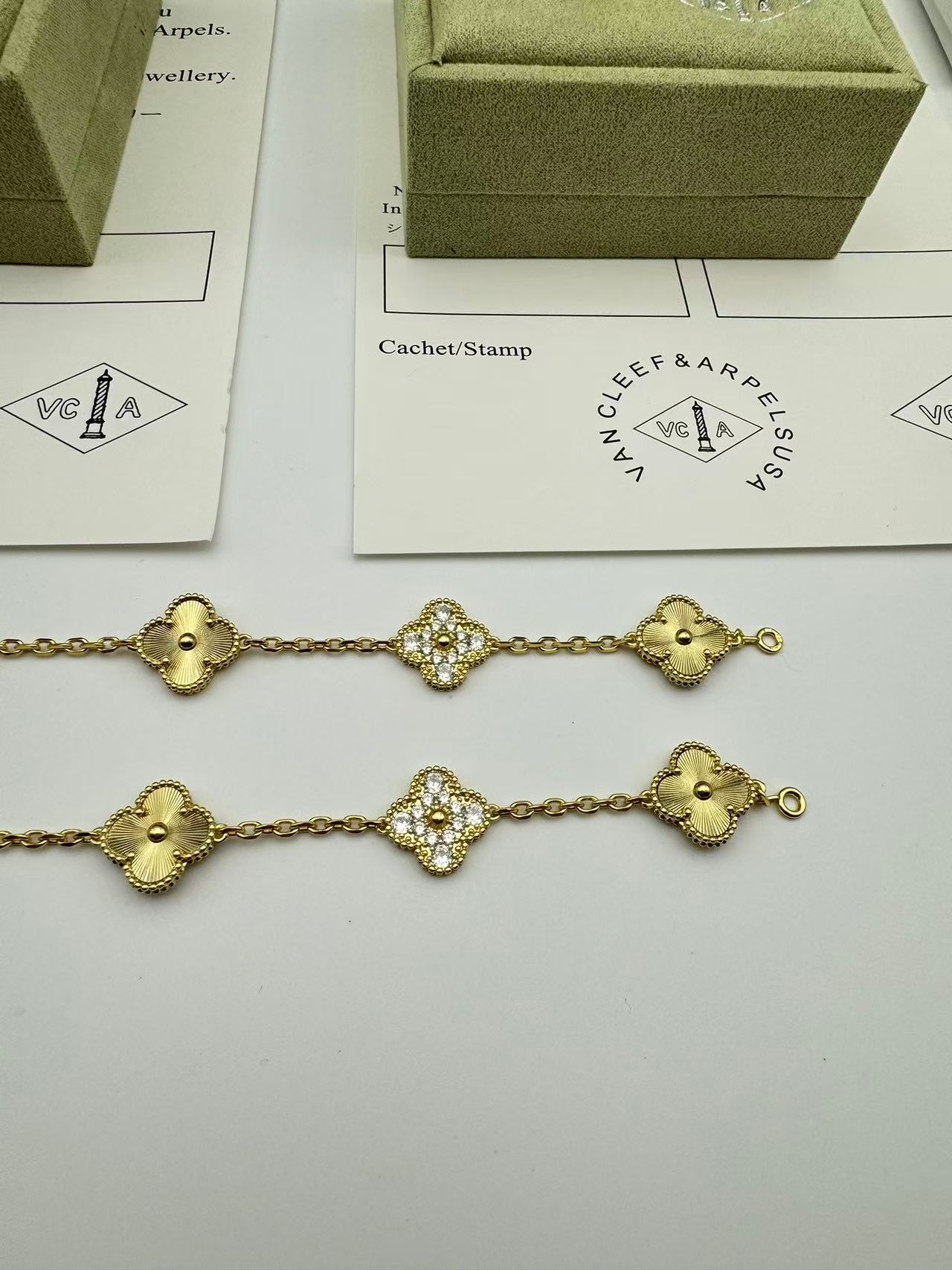 ヴィンテージ アルハンブラ ブレスレット、5モチーフ