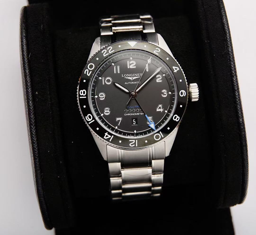 LONGINES  ロンジン  SPIRIT ZULU TIME, L3.812.4.53.6, 自動巻 ウォッチ, Ø 42.00 mm, ステンレススティールとセラミック.