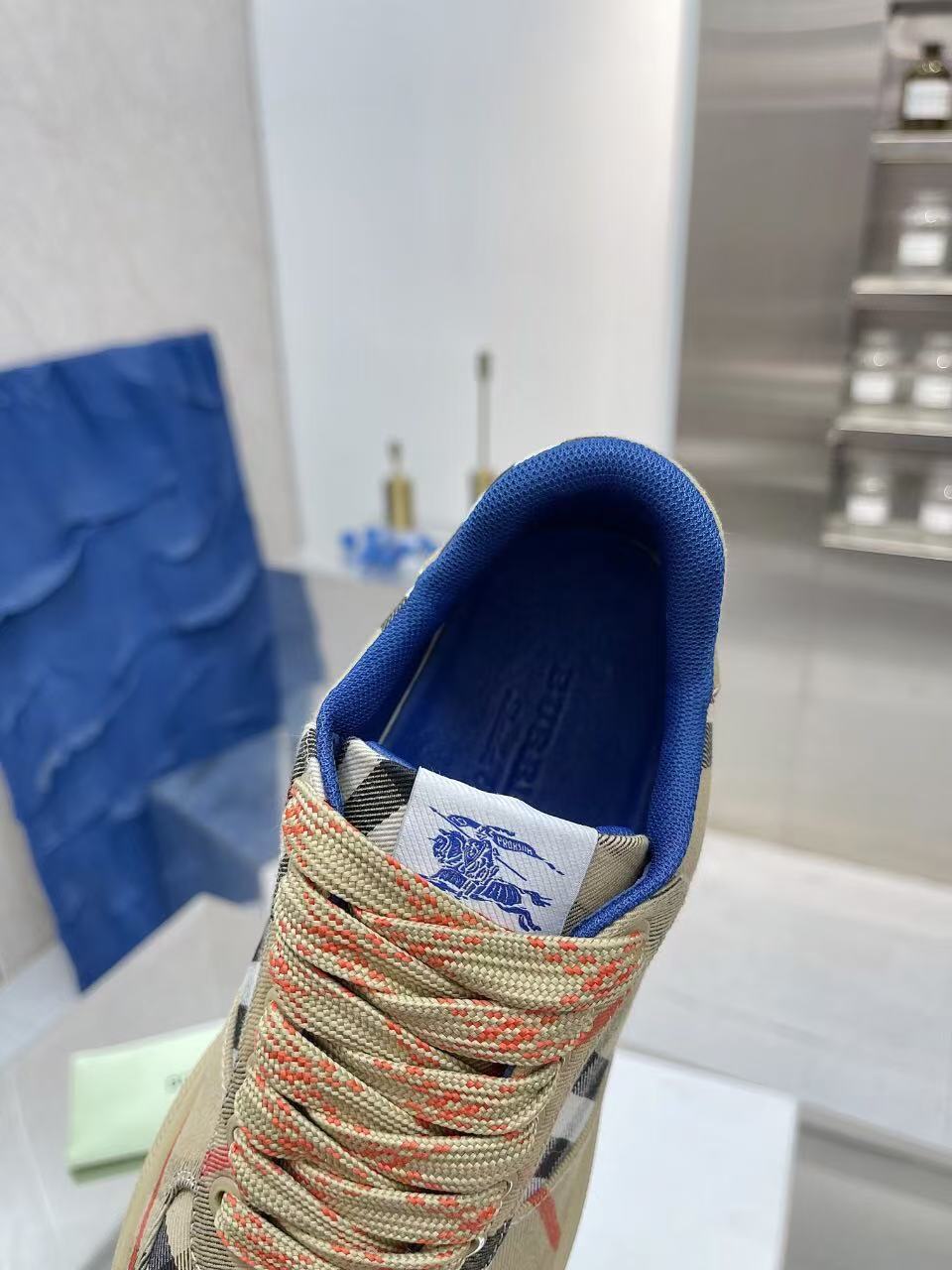 Burberry チェック テラススニーカー