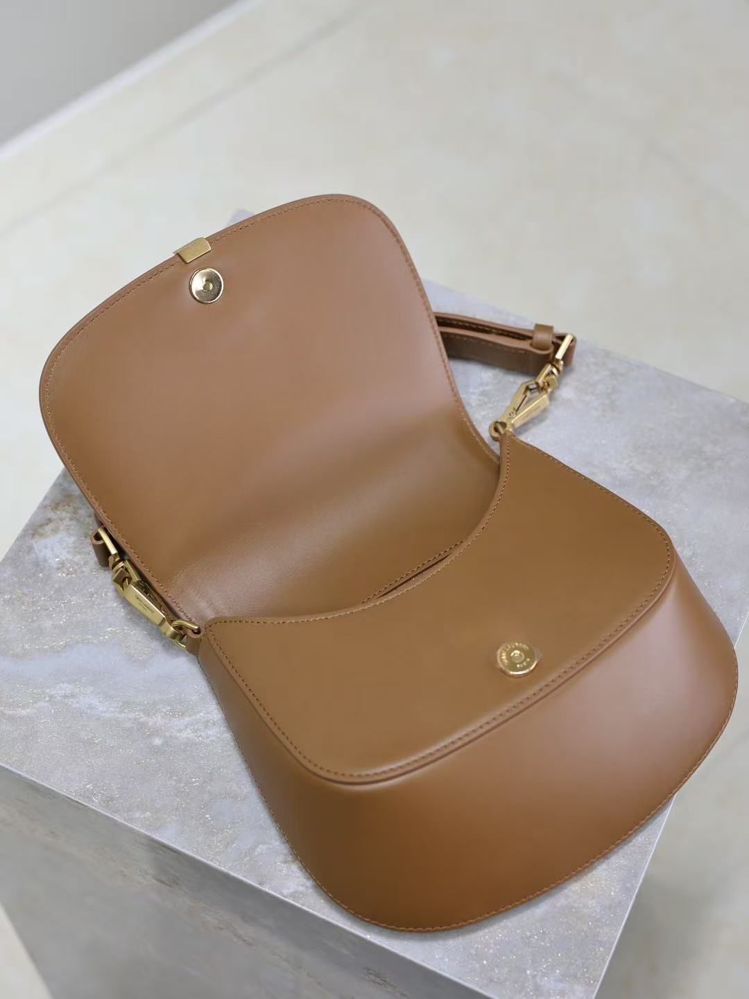  Saint Laurent サンローラン ミニ ヴォルテール トップハンドルバッグ（キャンバス）