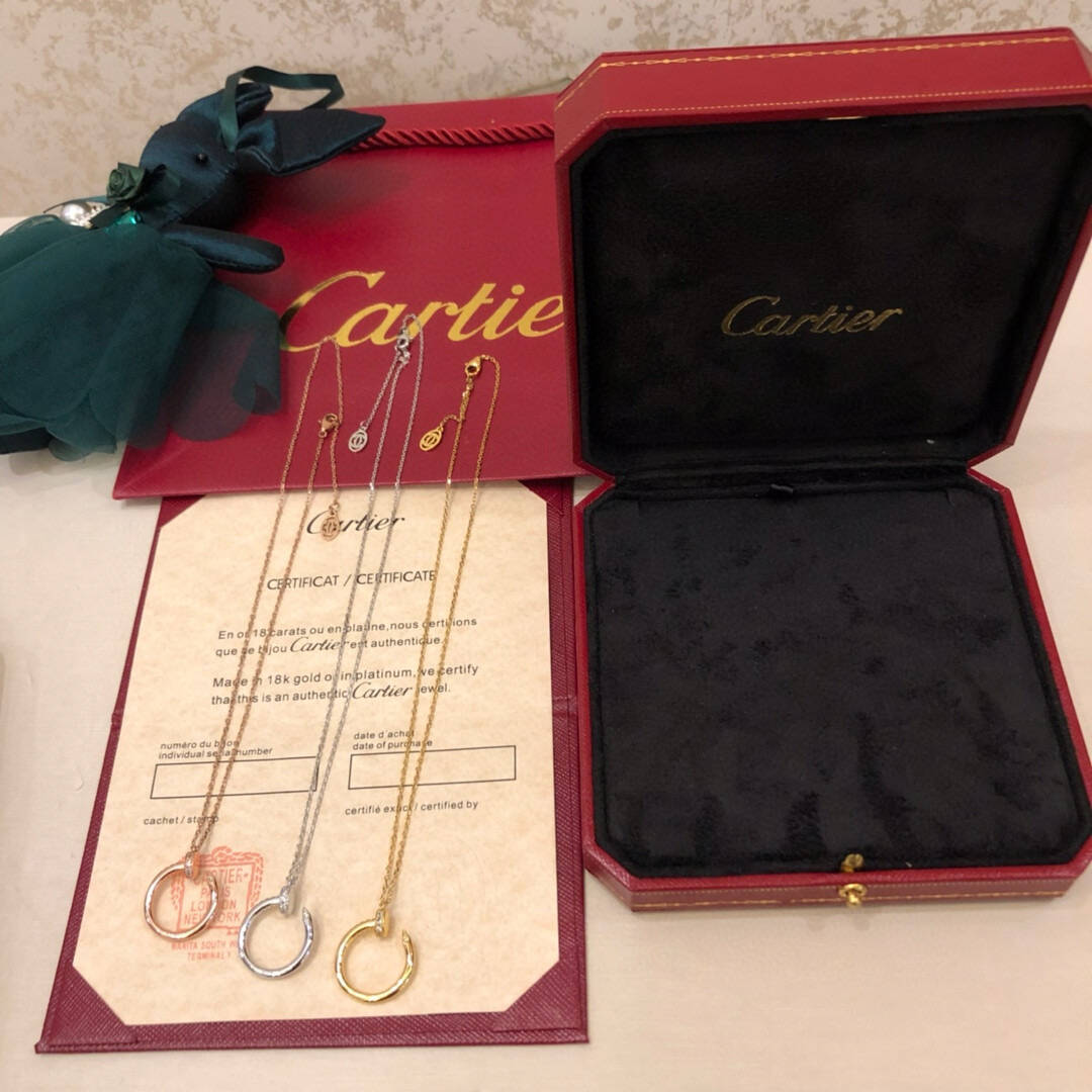 ジュスト アン クル ネックレス、ダイヤモンド