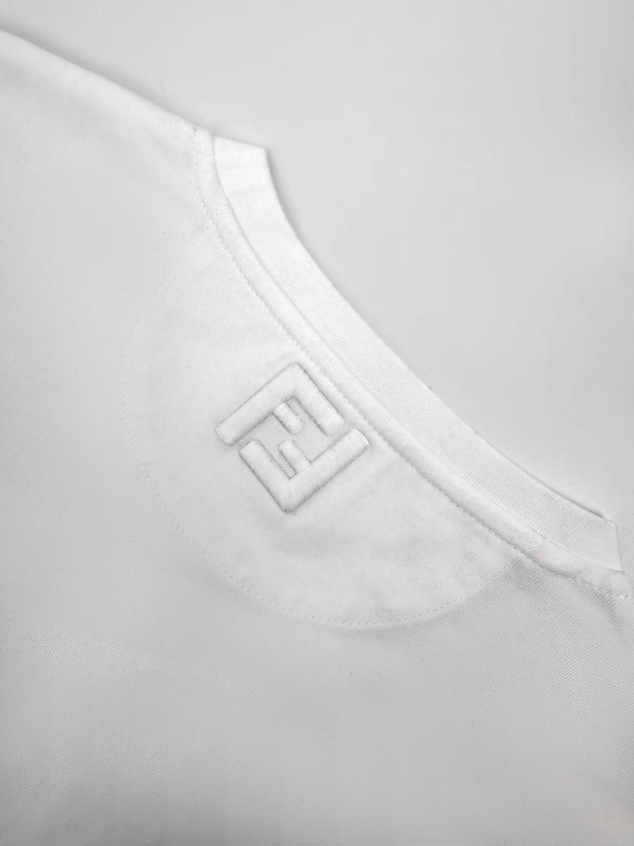 Fendi ホワイトコットン Tシャツ