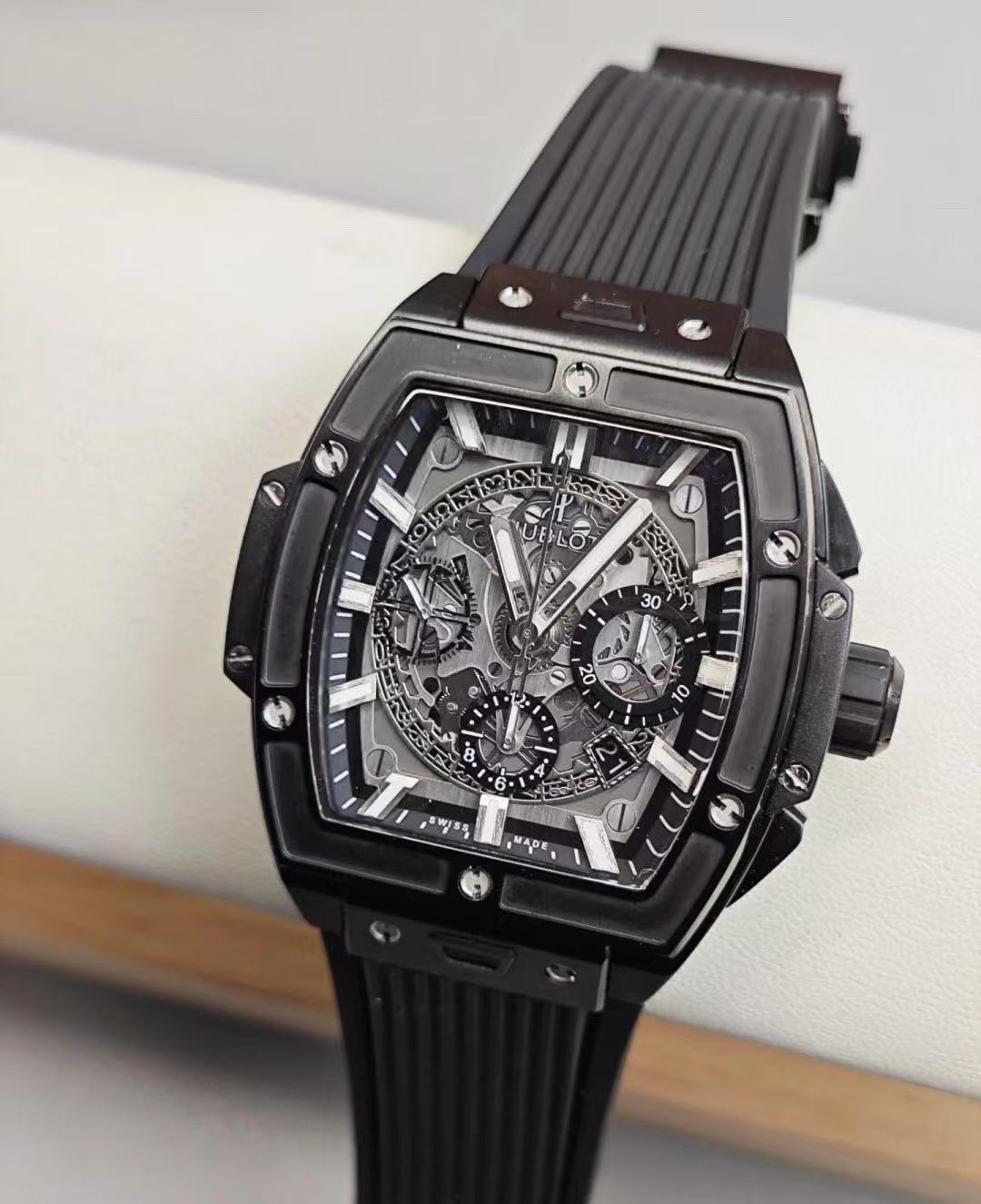 HUBLOT ウブロ ブラックマジック