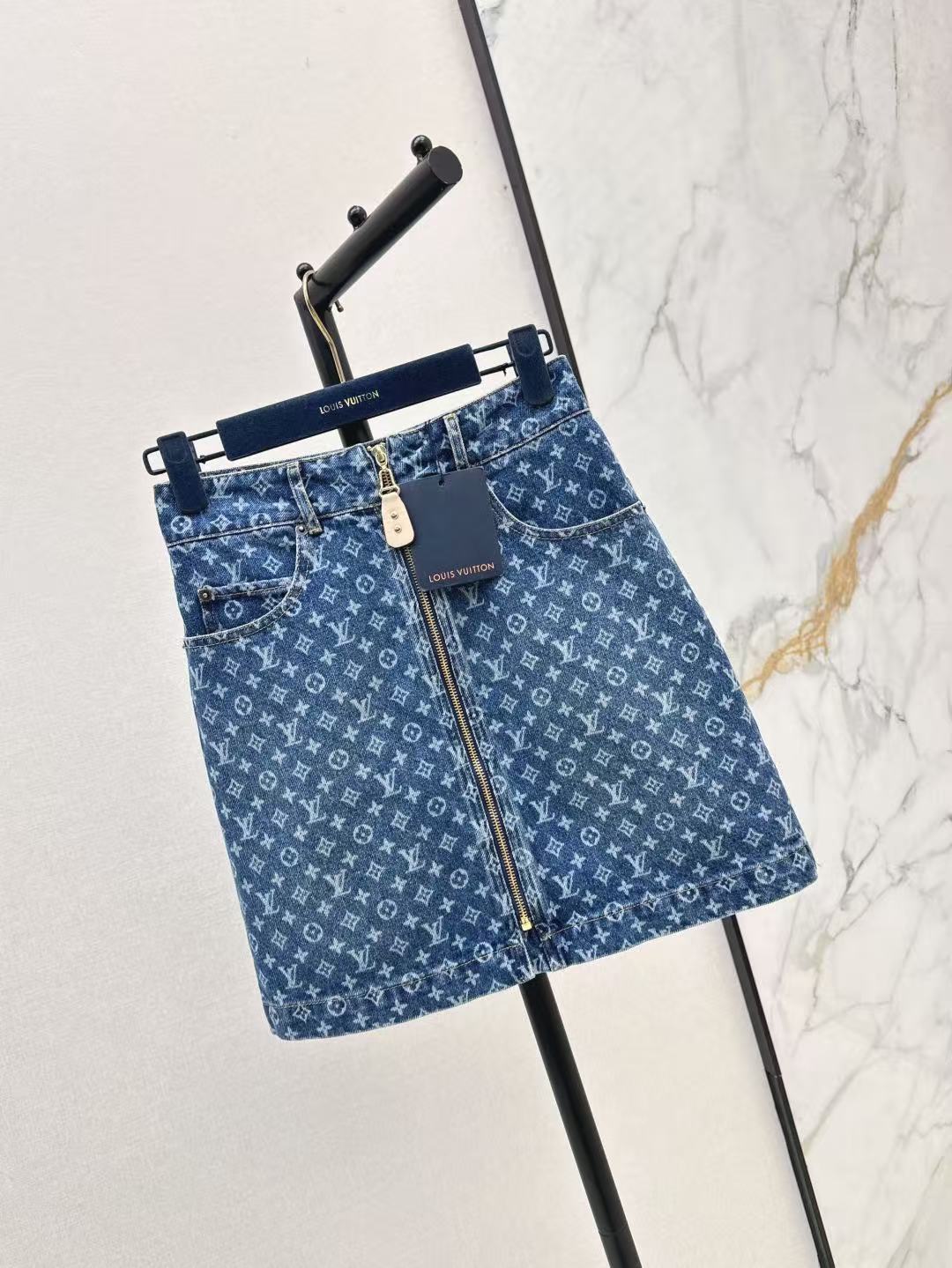 Louis vuitton モノグラム デニム ミニスカート