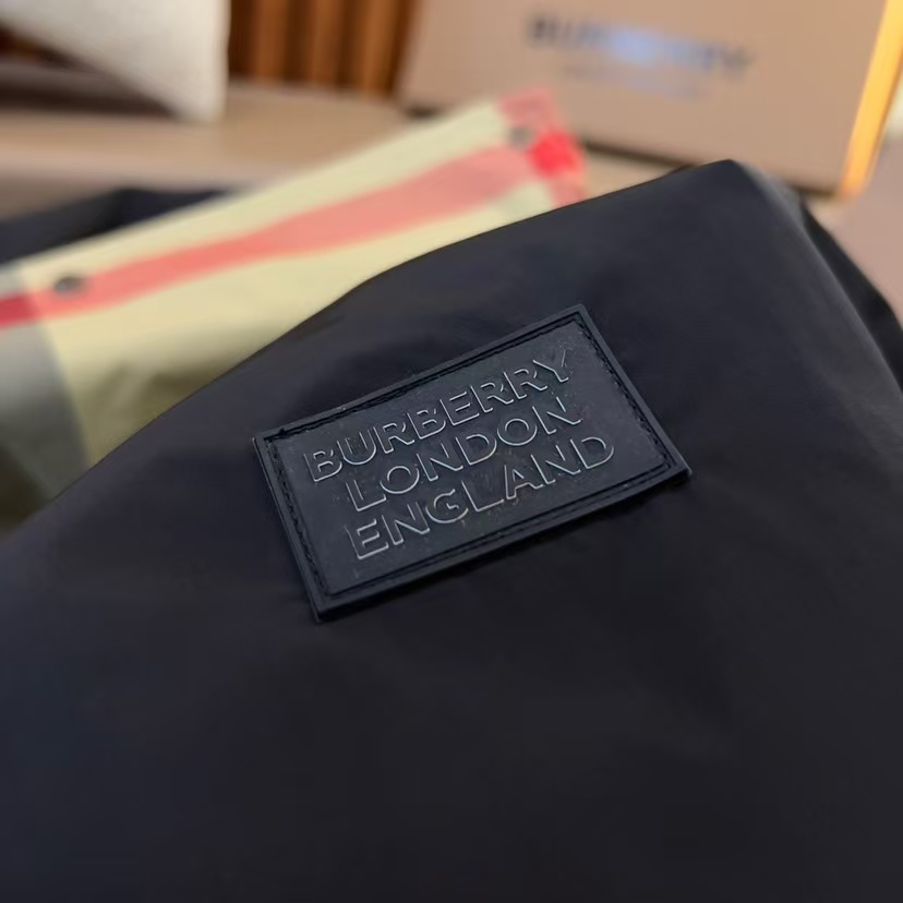 Burberry リバーシブル チェック ジャケット