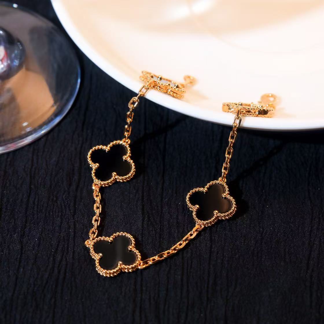 ヴィンテージ アルハンブラ ブレスレット、5モチーフ