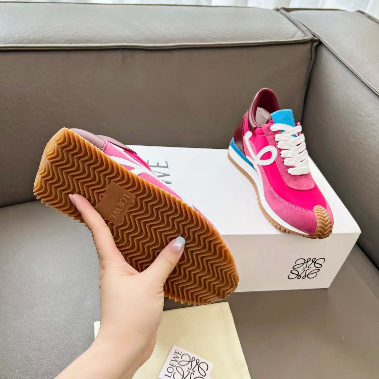 Loewe フローランナー 2.0（ナイロン&スエード）