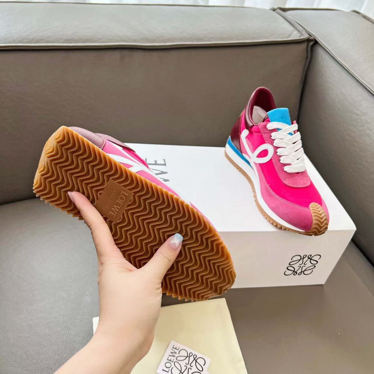 Loewe フローランナー 2.0（ナイロン&スエード）