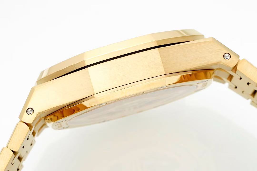 Audemars Piguet  オーデマピゲ ロイヤル オーク クロノグラフ