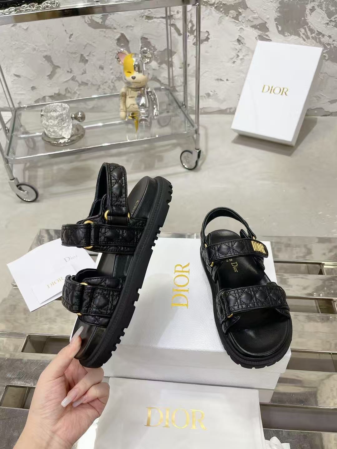 Dioract サンダル カナージュ キルティング カーフスキン