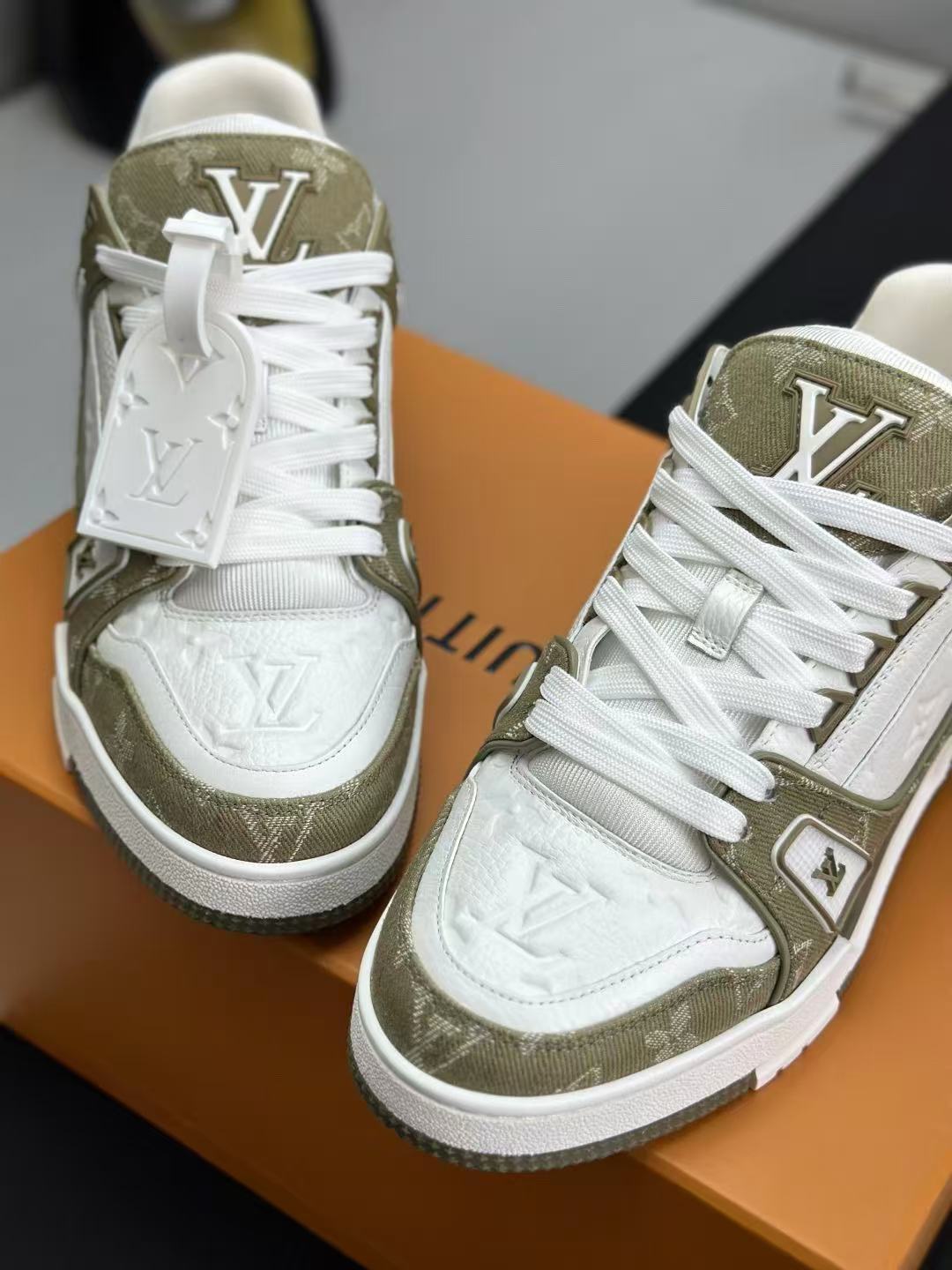 Louis vuitton  トレイナー スニーカー